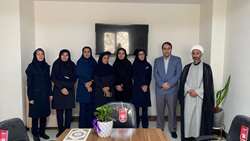 حضور نماینده نهاد رهبری در بیمارستان روزبه به مناسبت روز پرستار