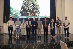 برگزاری شب شعر دومین جشنواره دستیاری پزشکی در بیمارستان روزبه