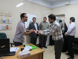 بازدید شهردار منطقه ۱۱ ناحیه ۳ از درمانگاه بیمارستان روزبه به مناسبت روز پزشک