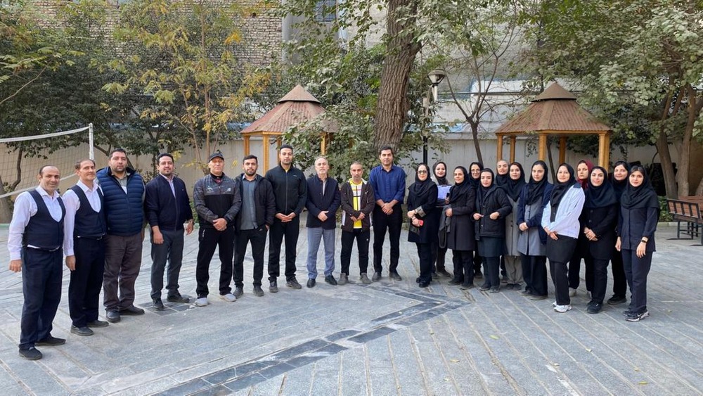 نهمین برنامه پیاده‌روی و ورزش صبحگاهی به میزبانی بیمارستان روزبه برگزار شد