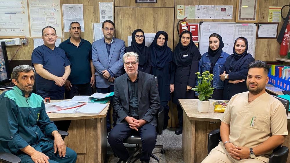 دیدارنوروزی مدیریت بیمارستان روزبه با کادر درمان این بیمارستان