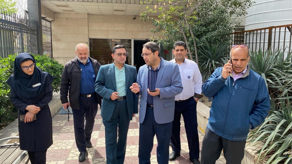 بازدید رئیس دانشگاه علوم پزشکی تهران از بیمارستان روزبه در دومین روز از فروردین ماه ۱۴۰۵ 
